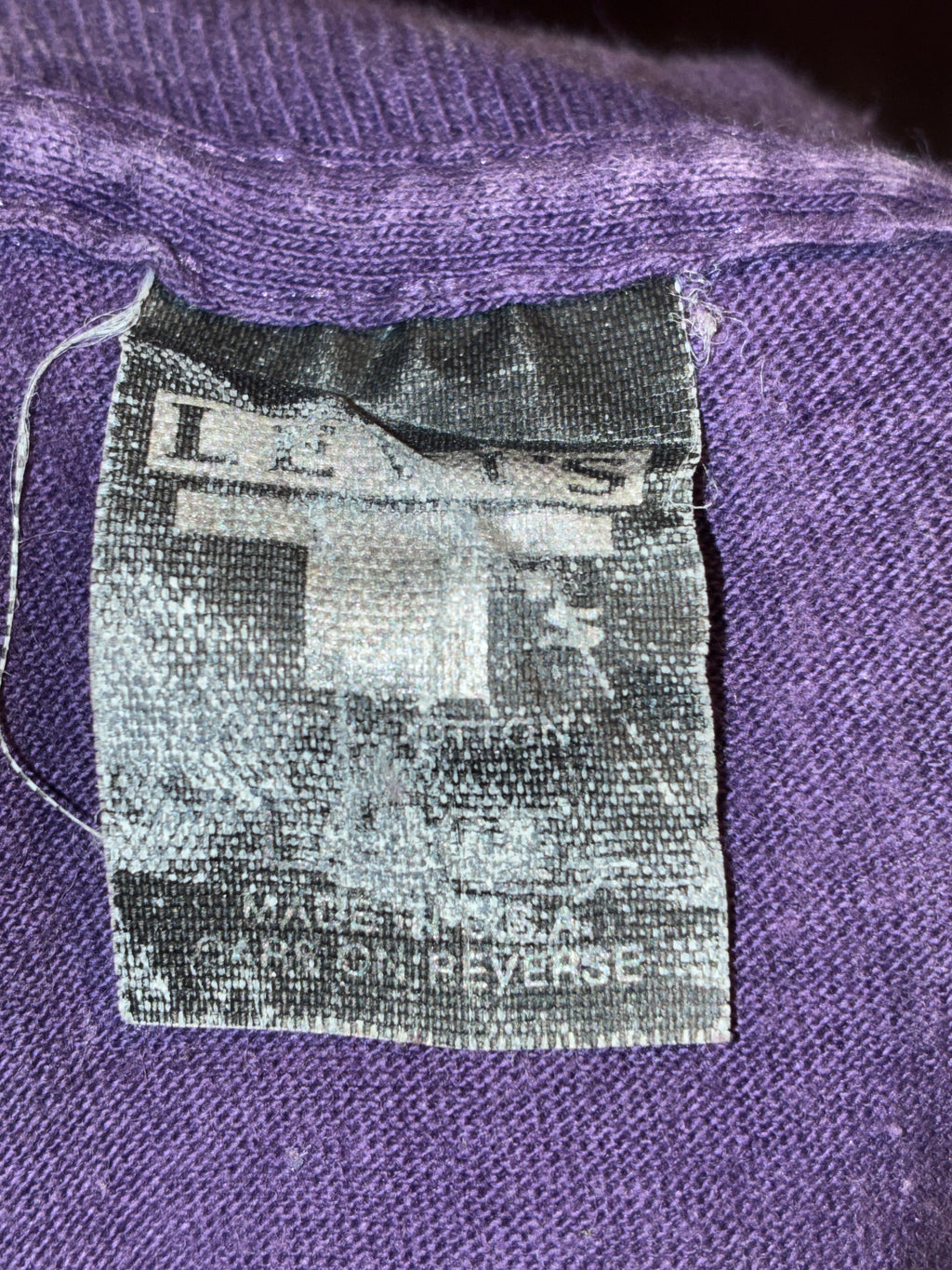 90s Levi's Keep It Loose T Shirt