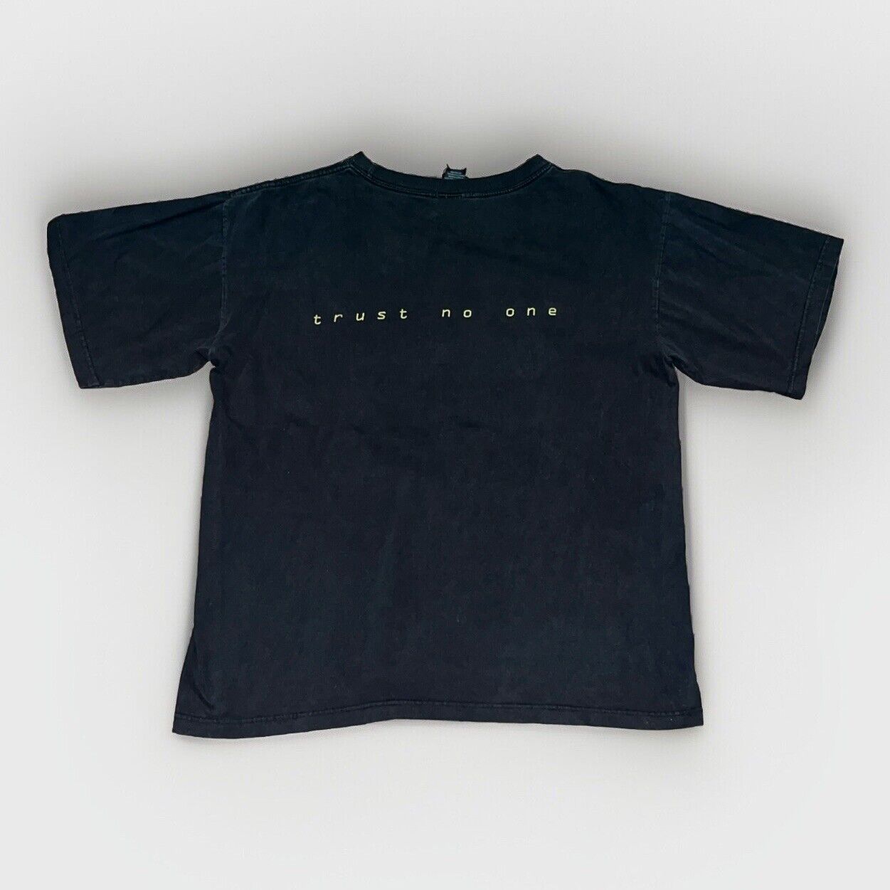 Vintage 90s Y2K X Files Fox Mulder Trust No One T Shirt