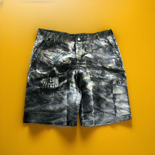 Men’s Skull Camo Cargo Shorts Size XXL 40 X 13 Boardshorts Baggy