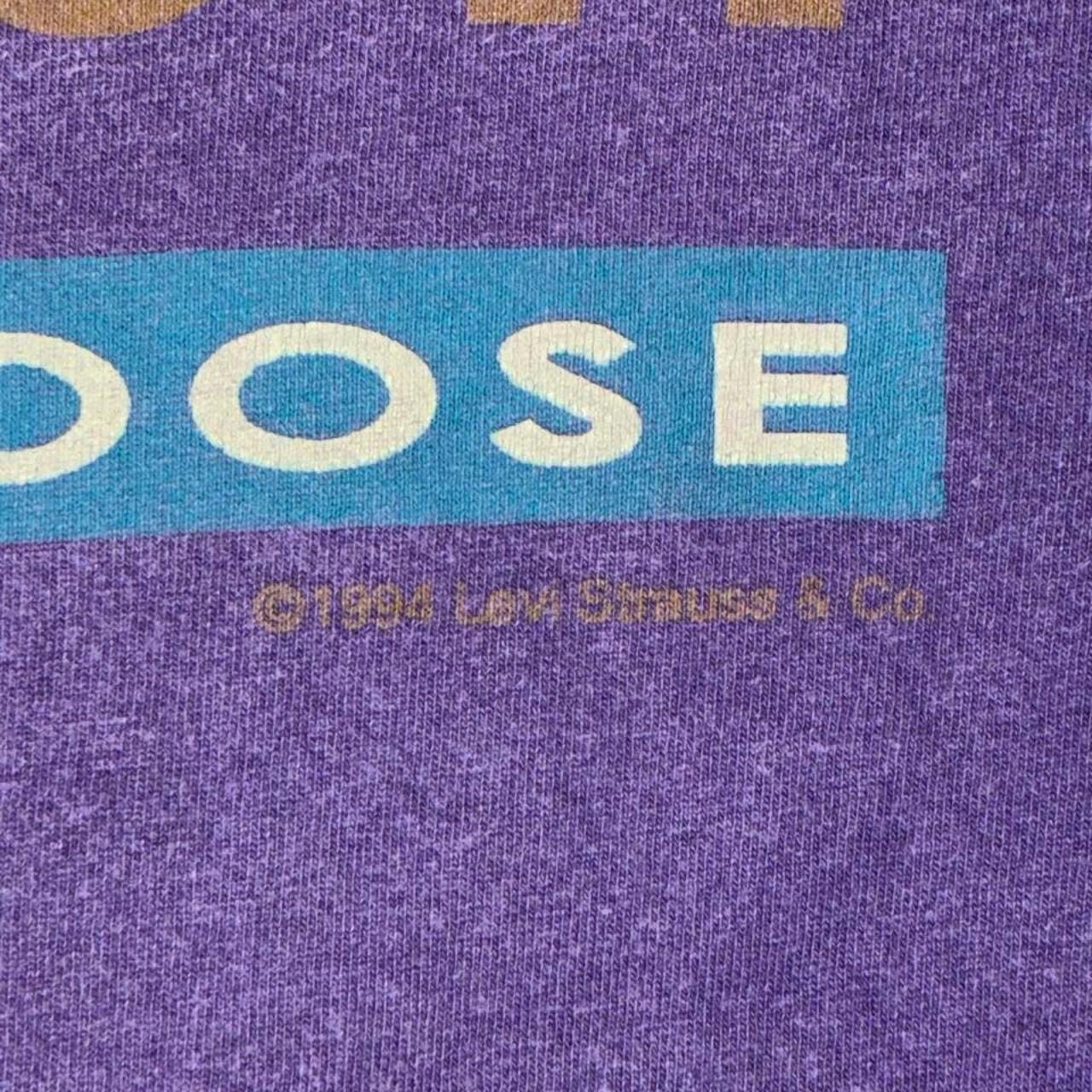 90s Levi's Keep It Loose T Shirt