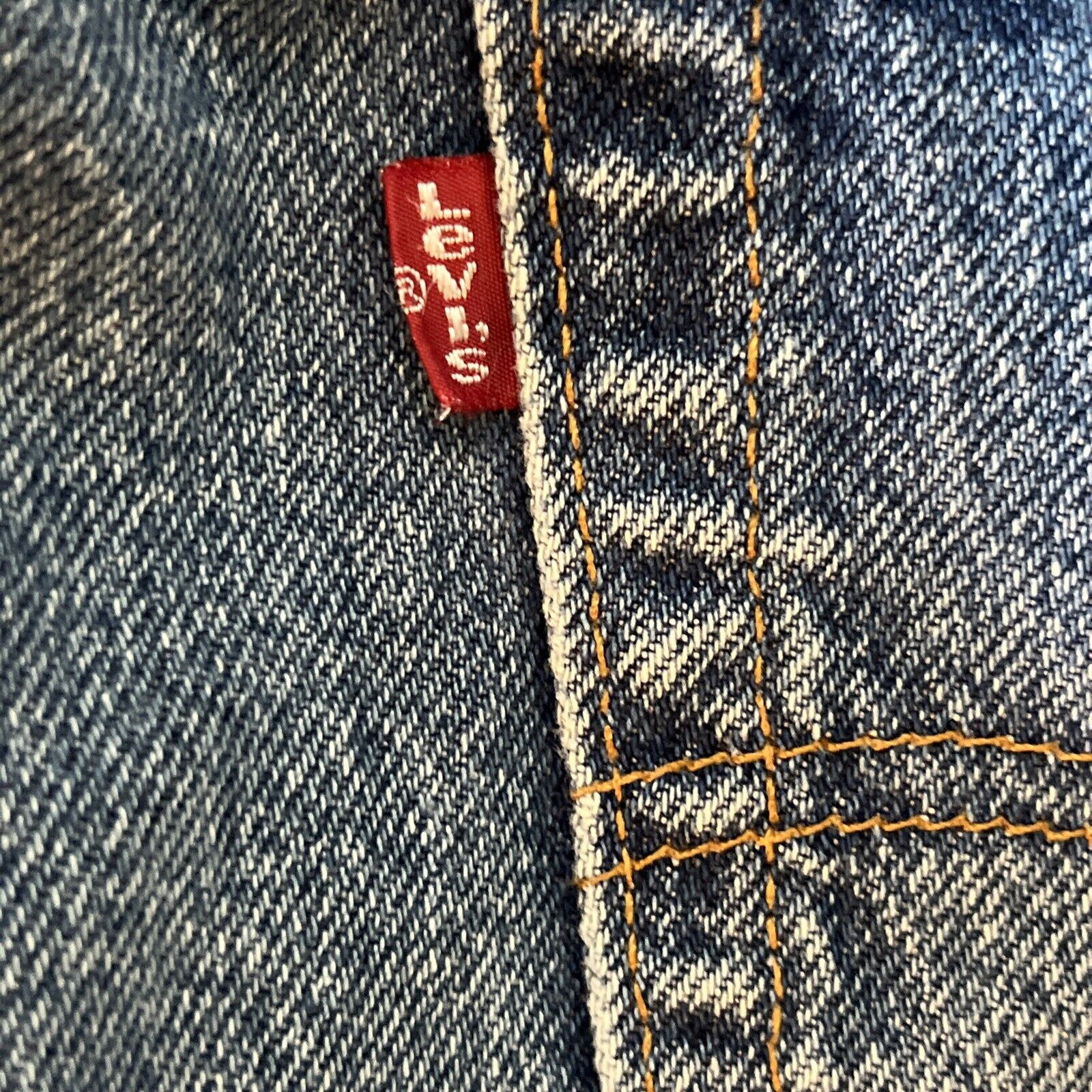 Vintage Levi's 550 Jeans