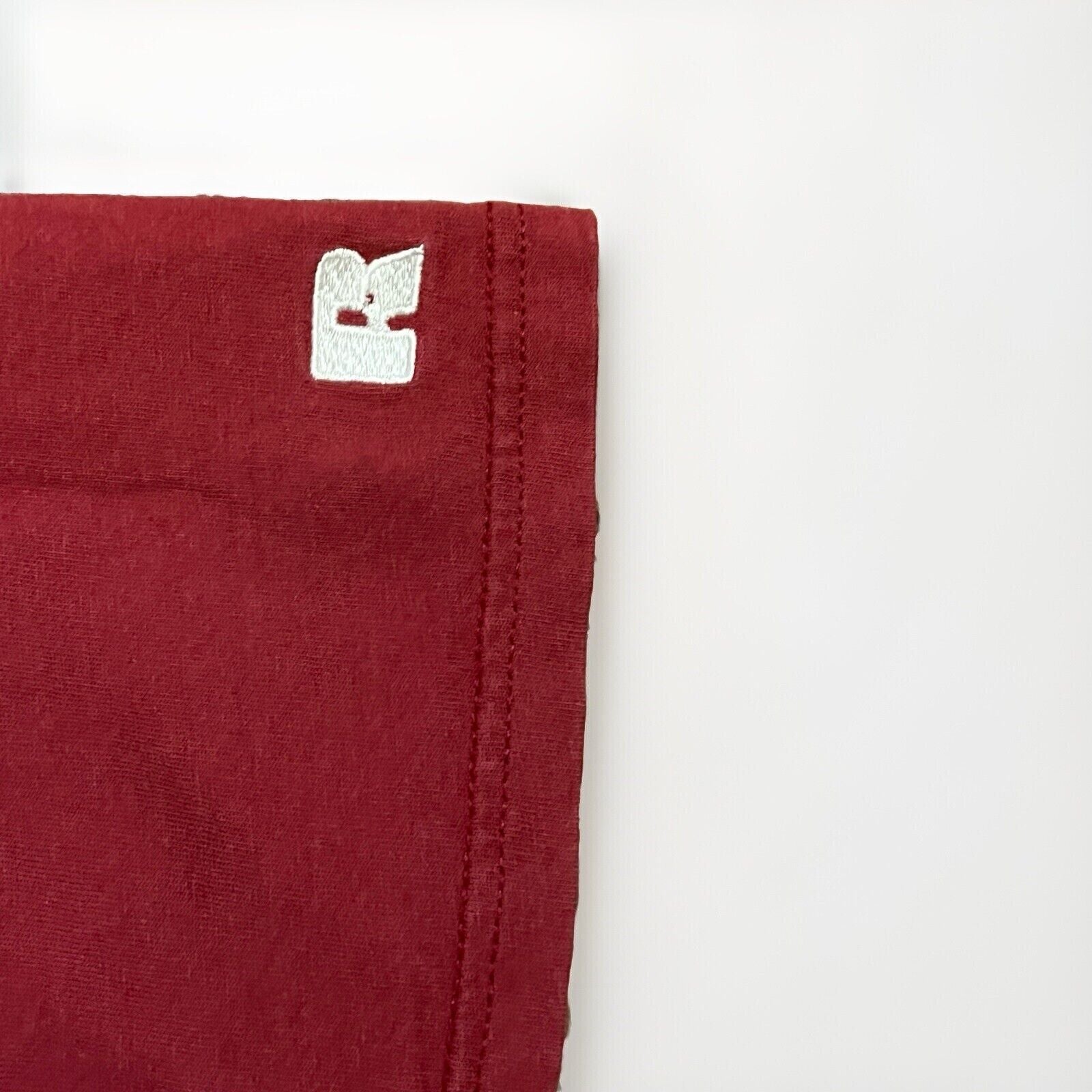 Vintage Y2K 90s St Joseph’s University College Russell Athletic T-Shirt XXL 2XL