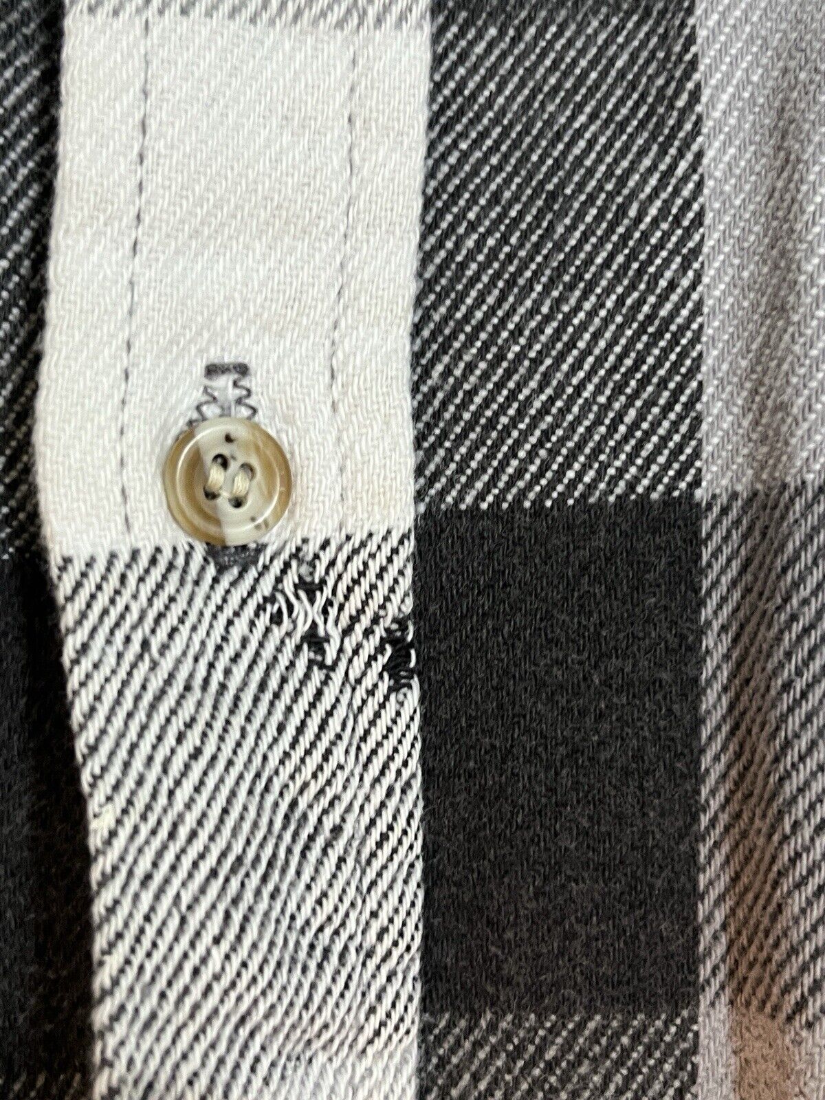 VTG Five Brothers Mens L Black Plaid Heavy Flannel Button Up Long Sleeve Shirt