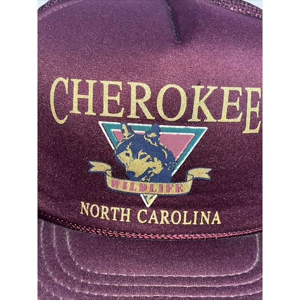 90s Cherokee North Carolina Wild Life Wolf Rope Trucker Hat