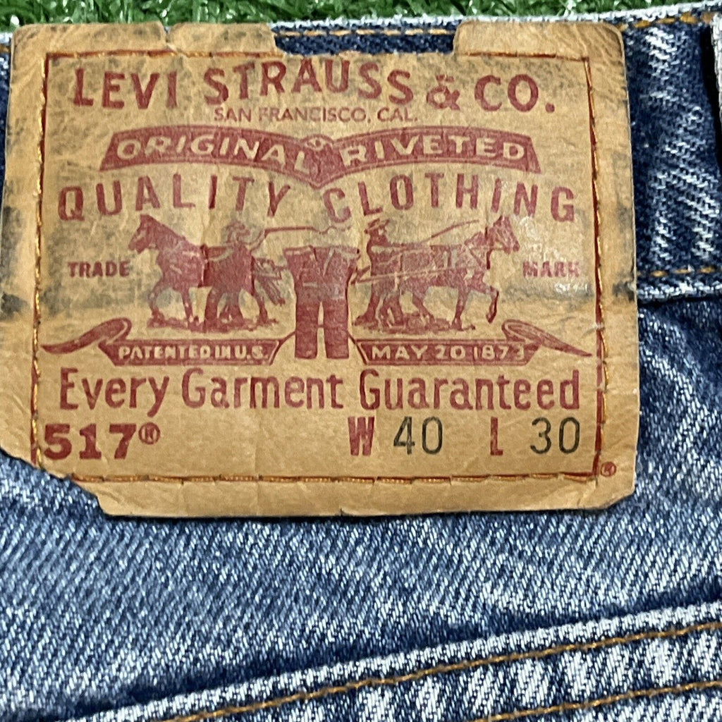 VINTAGE 90s Levi's 517 Bootcut